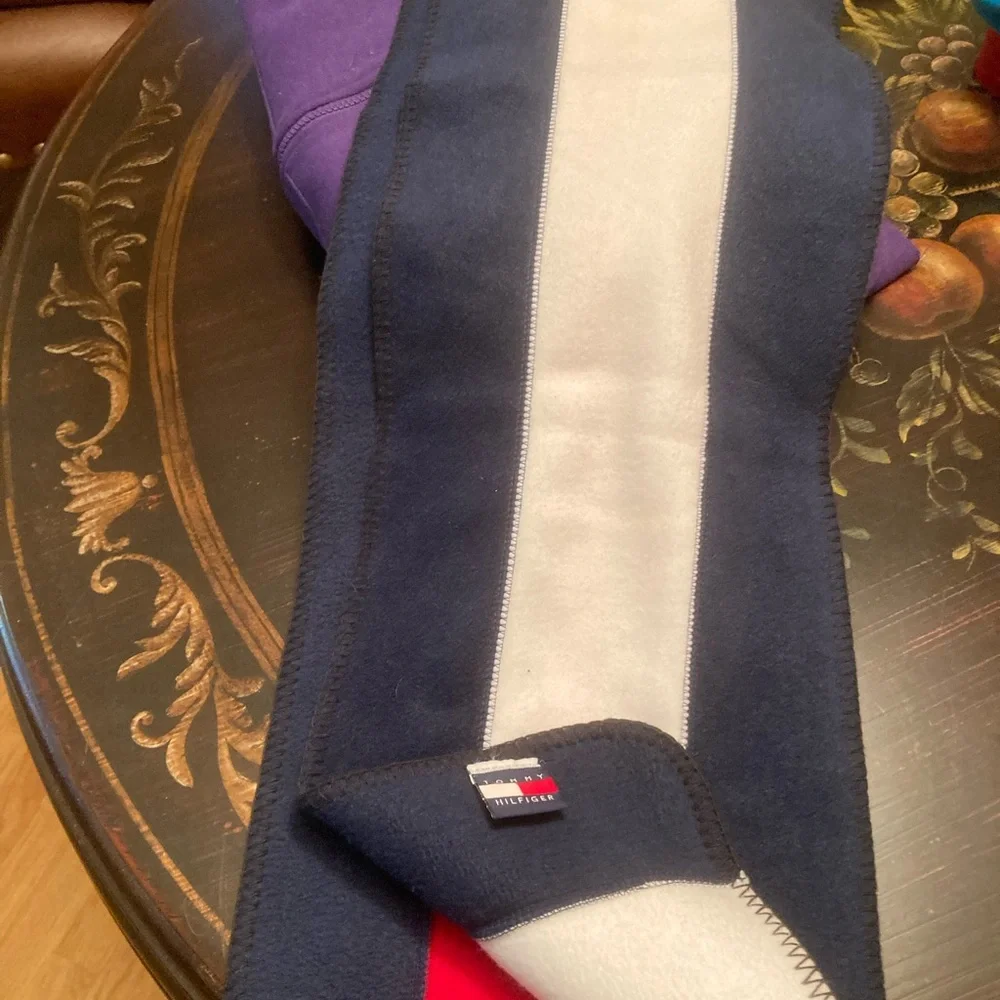 Vintage unisex Tommy Hilfiger scarf